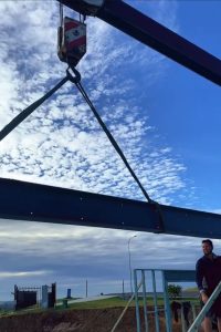 beam installation lift brisbane qld crane hire