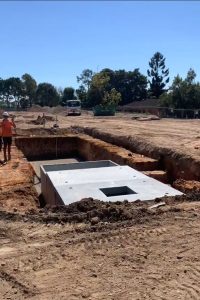 concrete tank installation crane hire brisbane qld