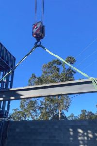 crane hire for beam installation during house build brisbane qld