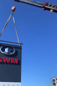 franna crane assisting during signage installation brisbane qld